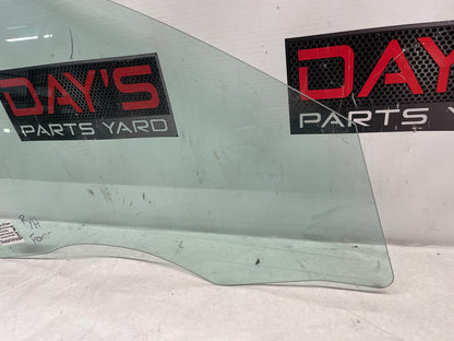 2008 Pontiac G8 Base RH Passenger Front Door Window Glass OEM - Day's Parts Yard