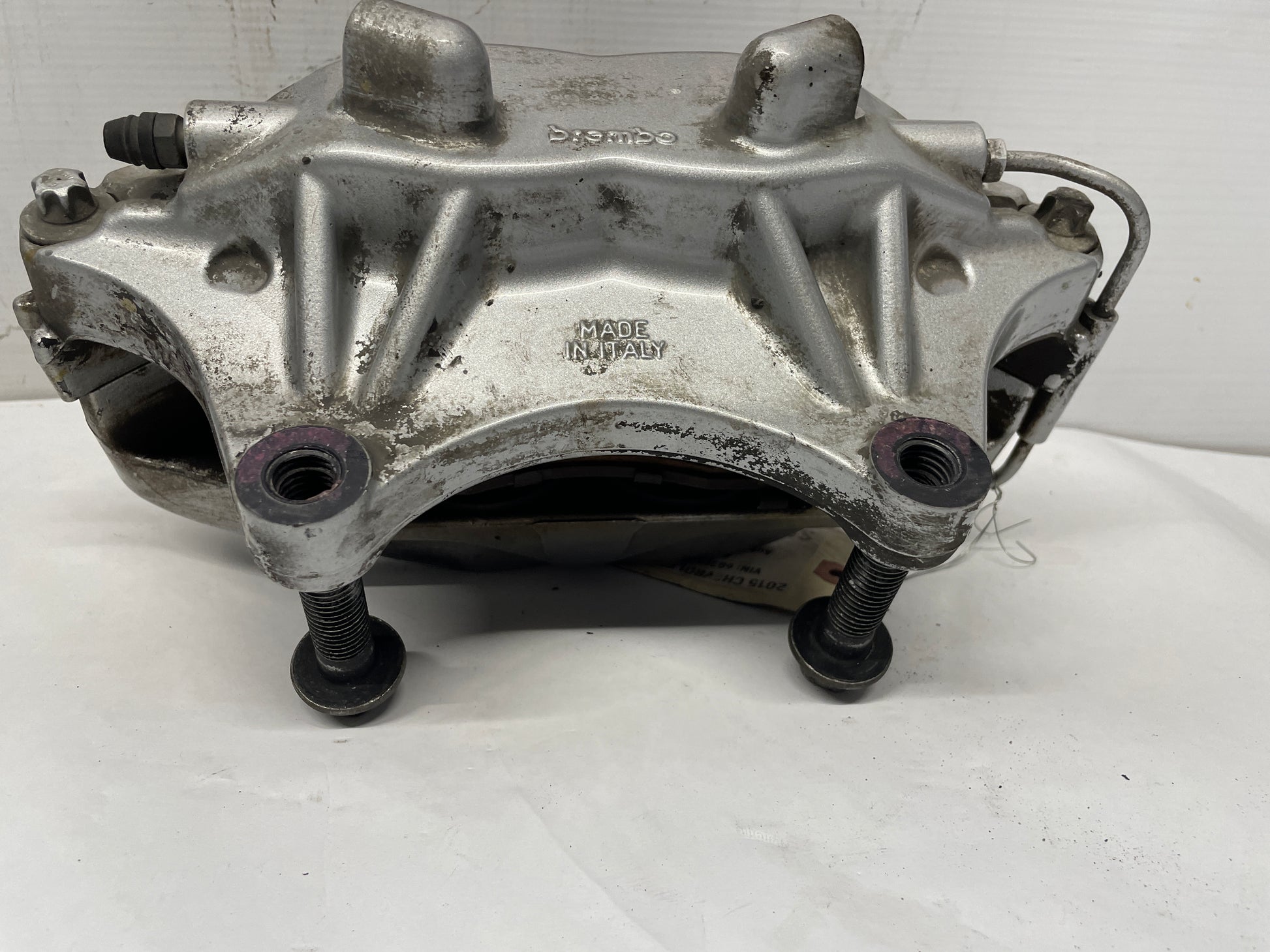 2015 Chevy SS Sedan RH Passenger Front Brembo Brake Caliper OEM - Day's Parts Yard