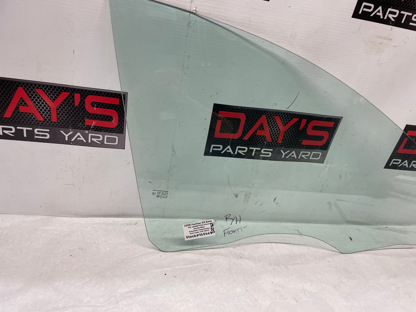 2008 Pontiac G8 Base RH Passenger Front Door Window Glass OEM - Day's Parts Yard