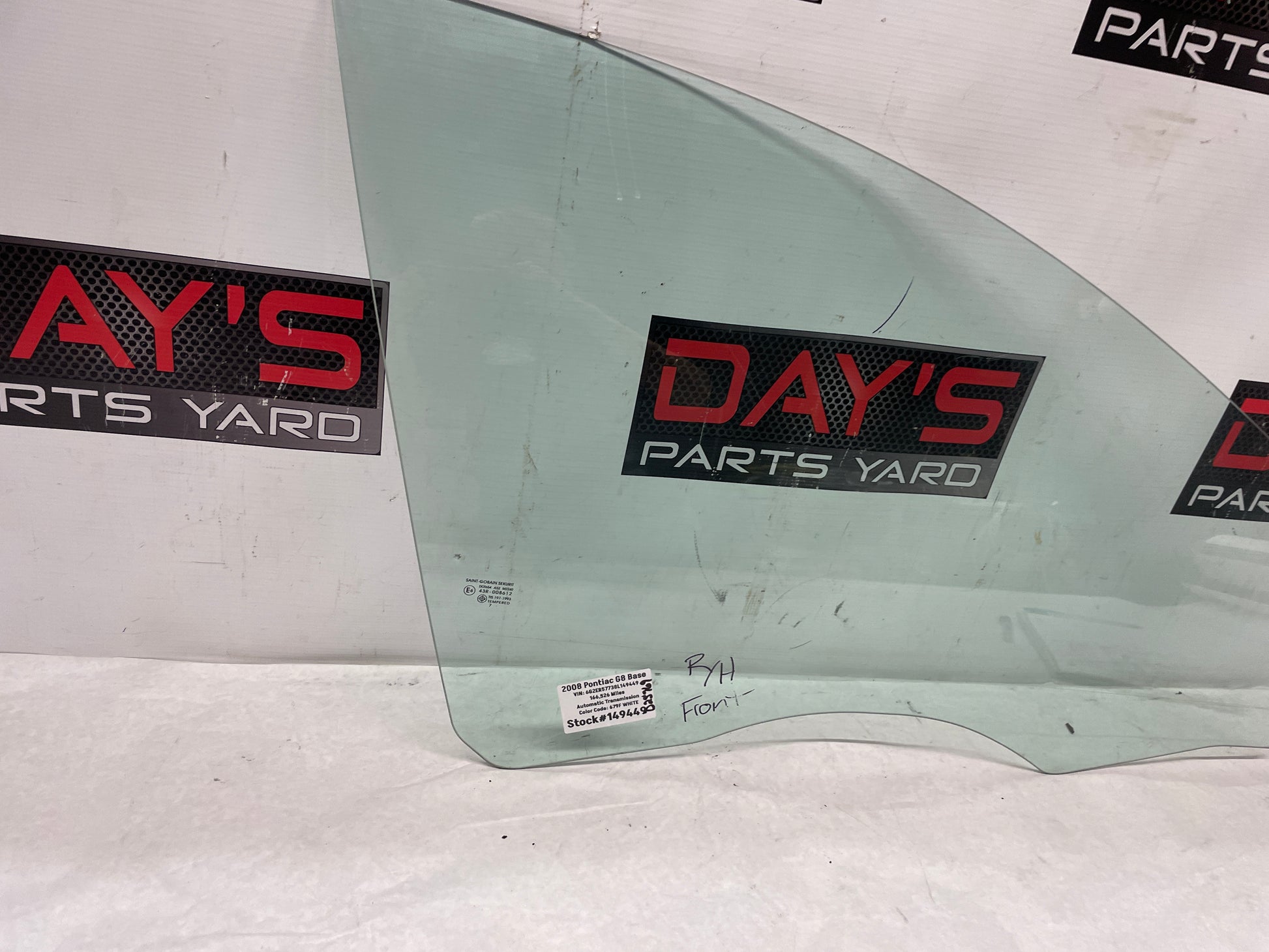 2008 Pontiac G8 Base RH Passenger Front Door Window Glass OEM - Day's Parts Yard