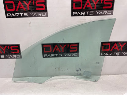 2008 Pontiac G8 Base RH Passenger Front Door Window Glass OEM - Day's Parts Yard