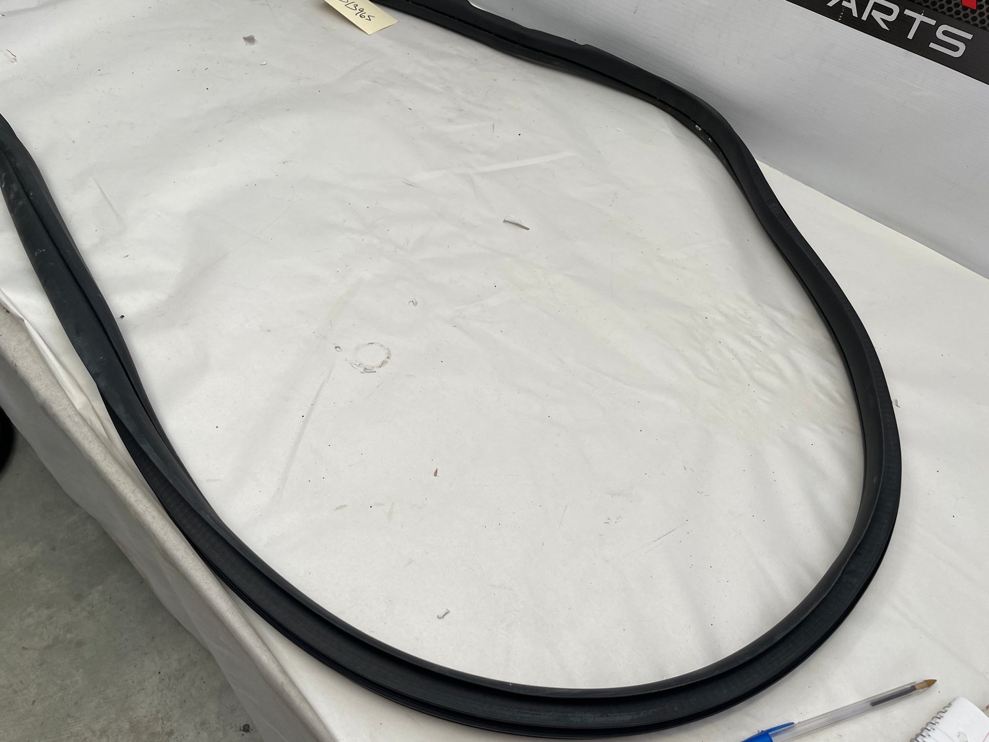 2017 Chevy SS Sedan Front RH Passenger Door Rubber Weather Strip OEM - Day's Parts Yard