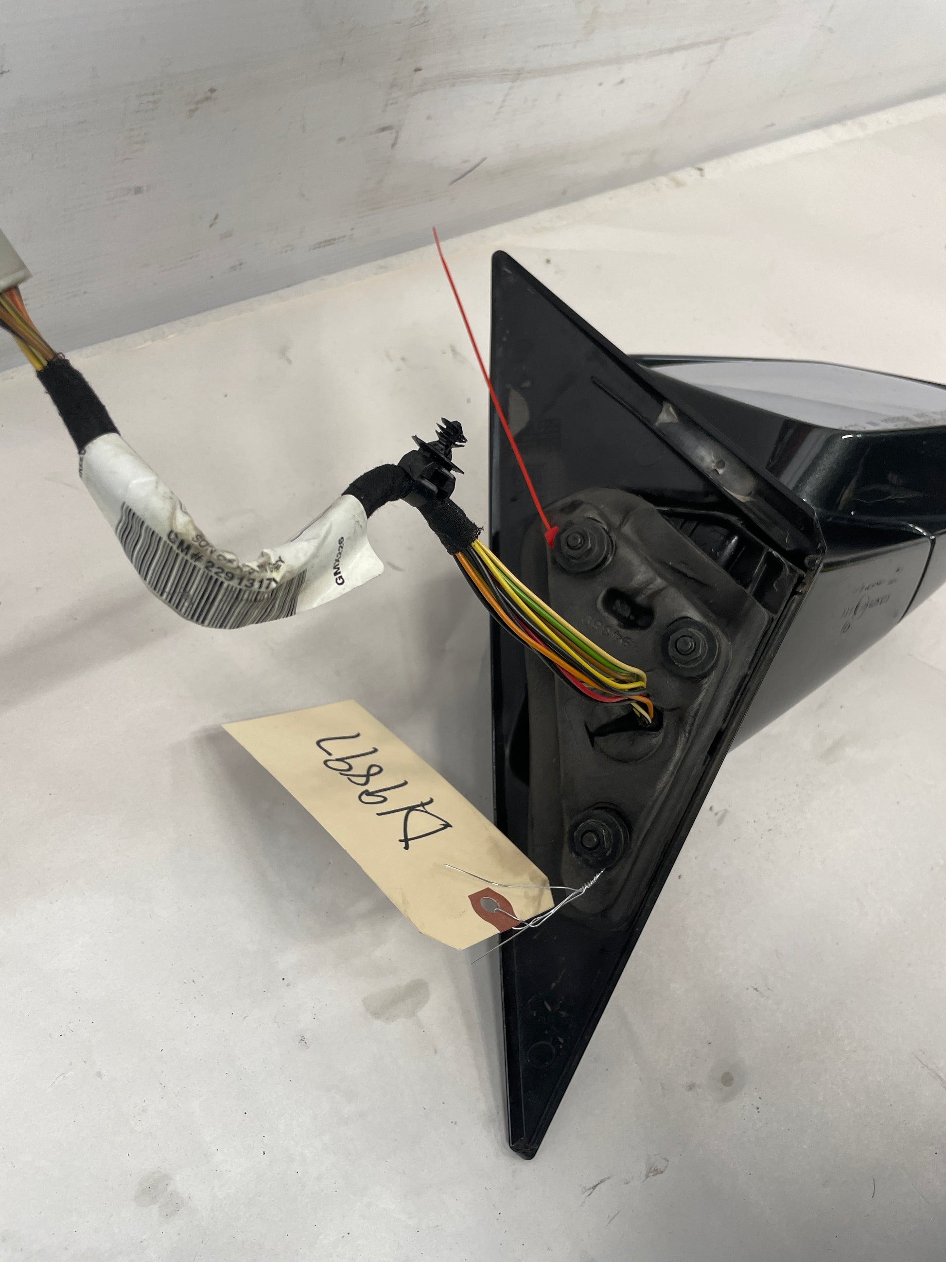 2014 Cadillac CTS-V Coupe RH Passenger Door Mirror OEM - Day's Parts Yard