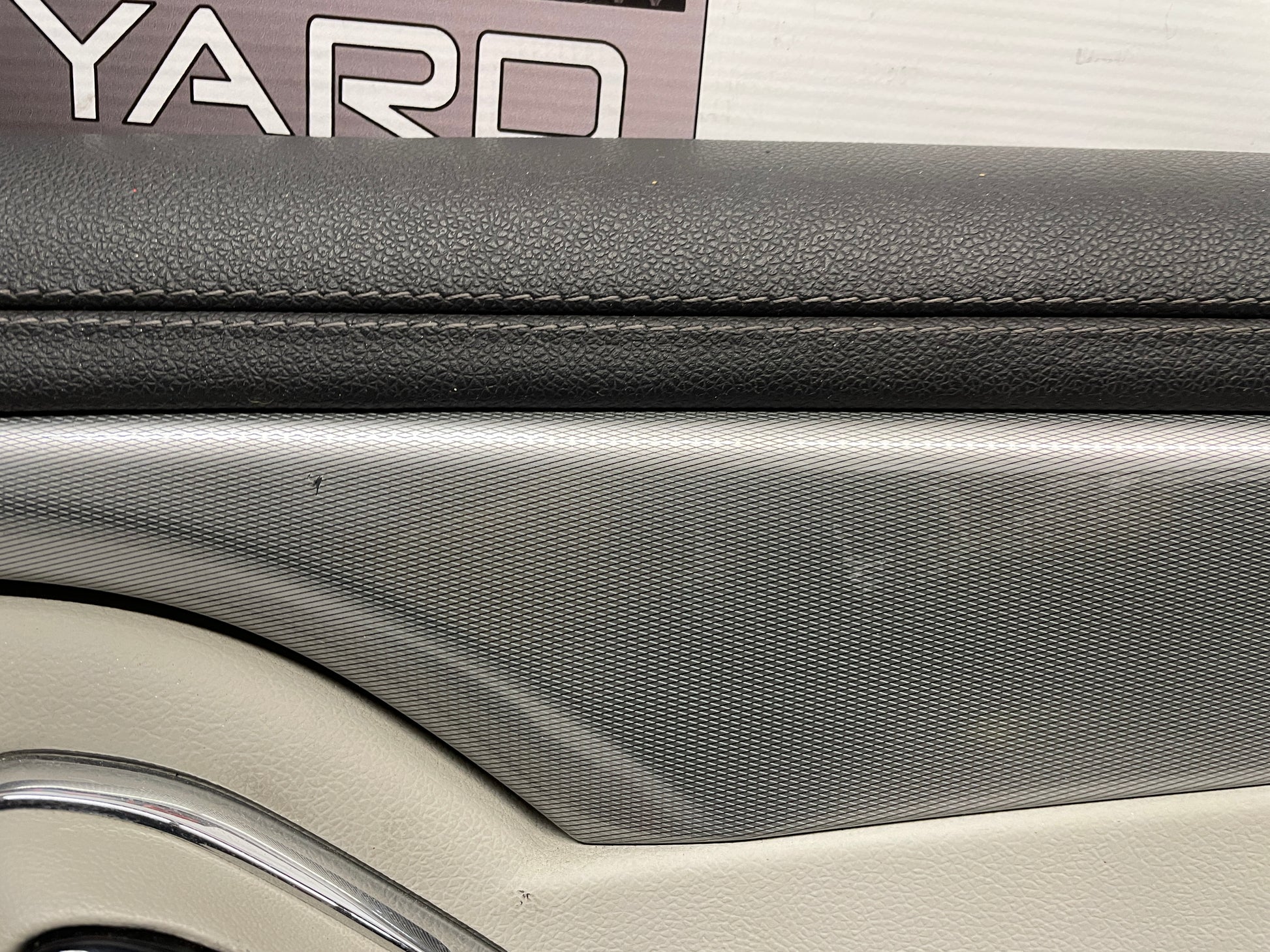 2014 Cadillac CTS-V Coupe RH Passenger Front Interior Door Panel OEM - Day's Parts Yard