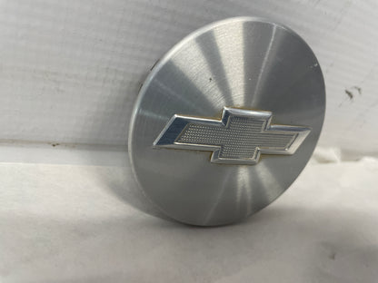 2018 Chevy Camaro SS Wheel Center Caps Silver OEM - Day's Parts Yard