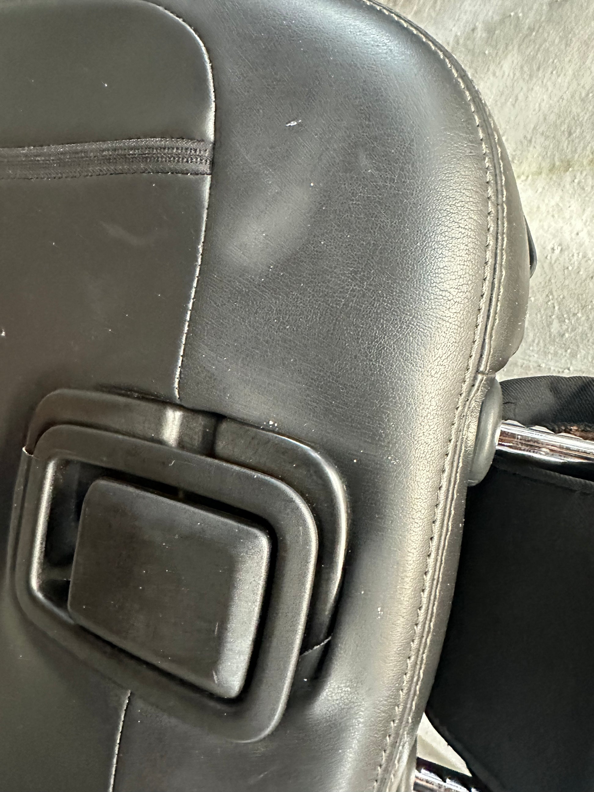 2010 Chevy Camaro SS Seats Fronts and Rears Black Leather OEM - Day's Parts Yard