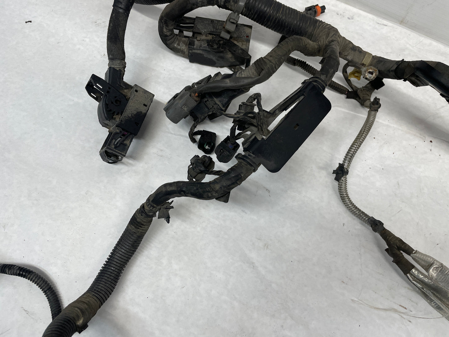 2008 Pontiac G8 Base Front Chassis Engine Bay Fire Wall Wire Wiring Harness OEM - Day's Parts Yard