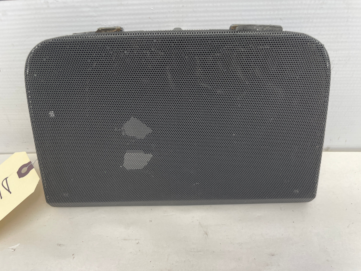 2009 Pontiac G8 GT Center Dash Speaker Grill Cover OEM - Day's Parts Yard