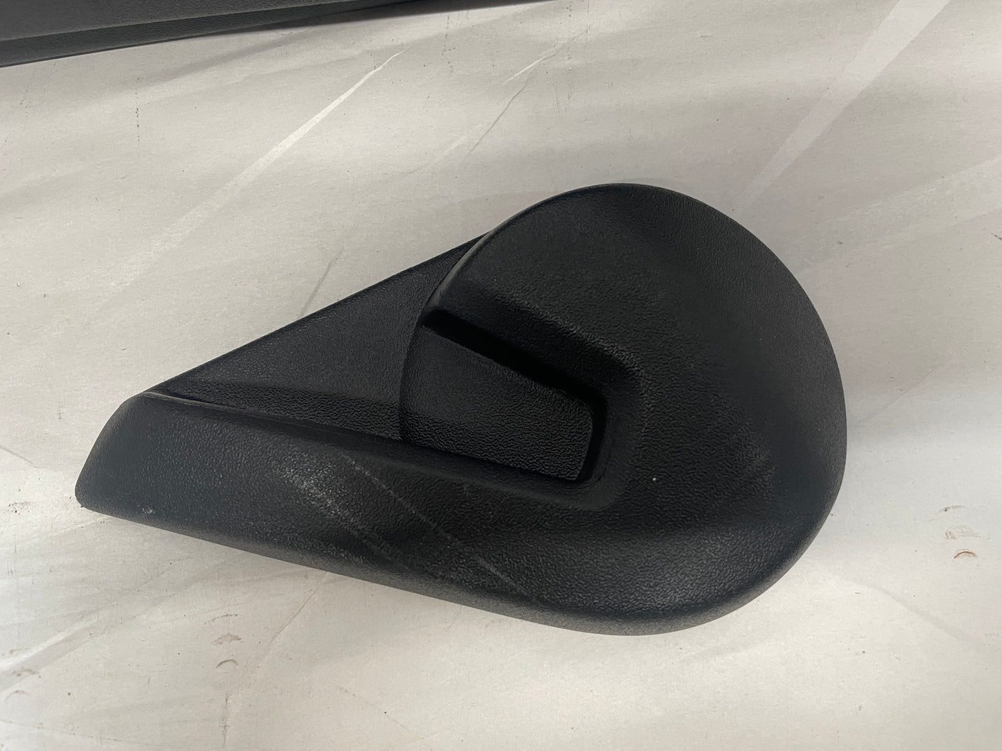 2019 Ford Mustang GT RH Passenger Front Seat Switch Control Buttons Panel OEM