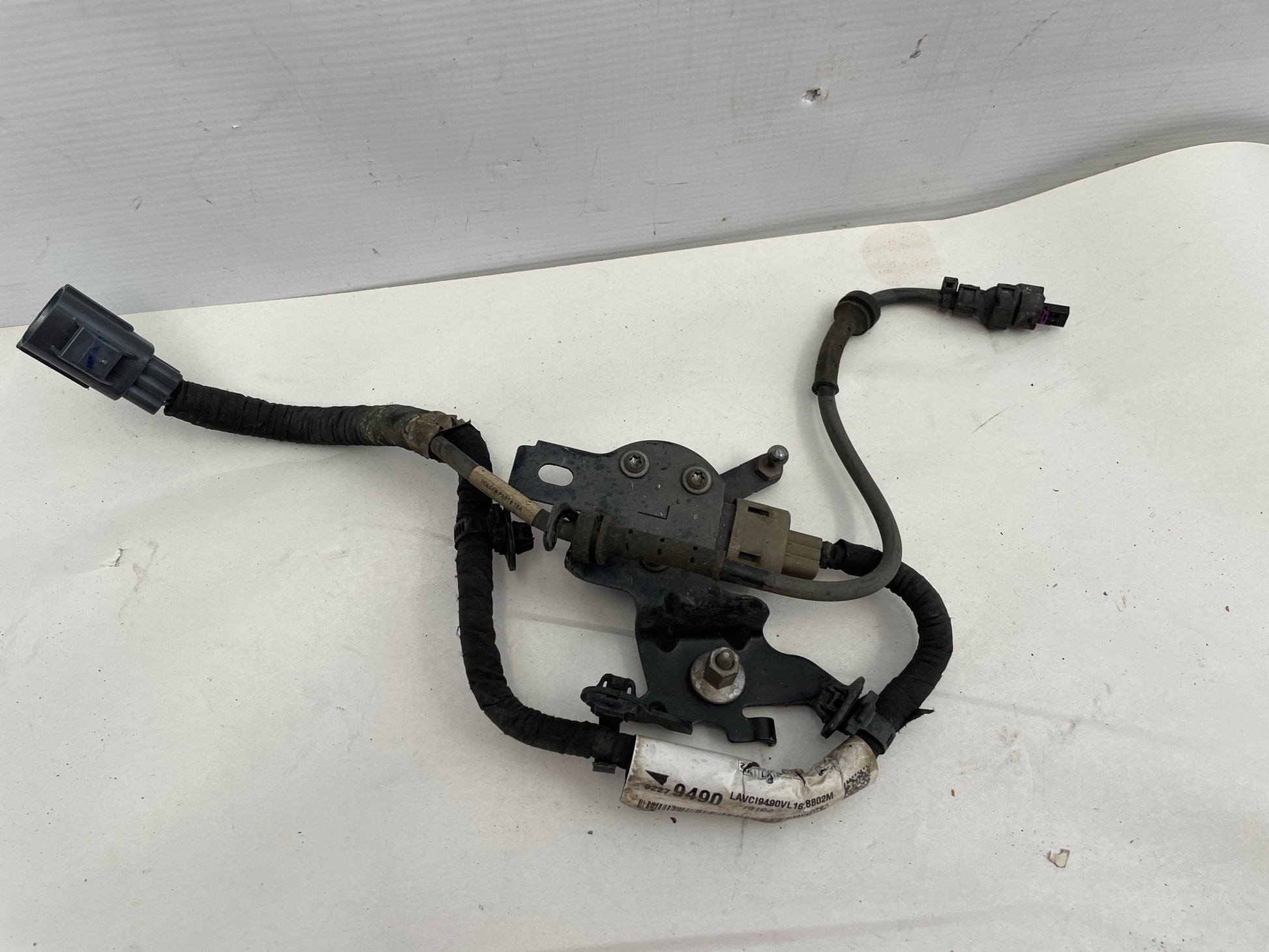 2017 Chevy SS Sedan Front RH & LH Suspension Ride Height Control Sensors OEM - Day's Parts Yard
