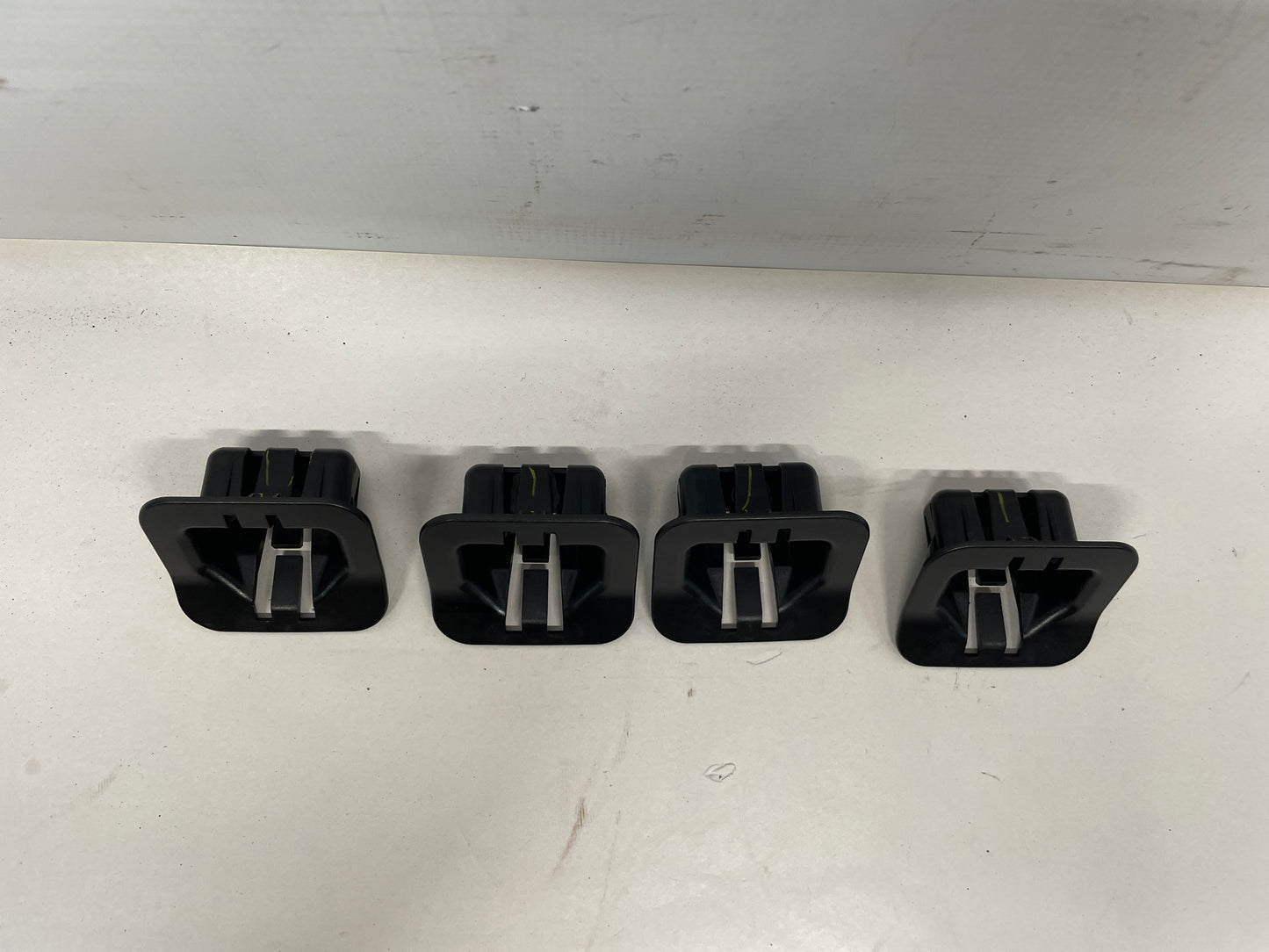 2017 Chevy SS Sedan Instrument Panel Dash Clip Set 4 OEM - Day's Parts Yard