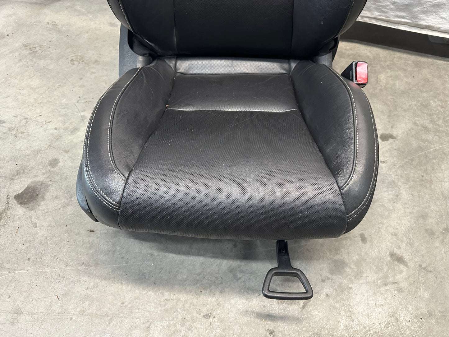 2010 Chevy Camaro SS Seats Fronts and Rears Black Leather OEM - Day's Parts Yard