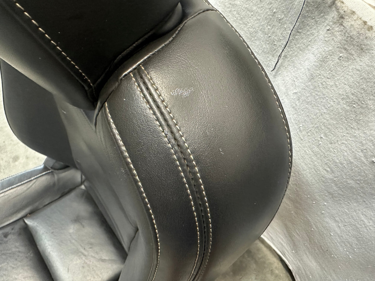 2010 Chevy Camaro SS Seats Fronts and Rears Black Leather OEM - Day's Parts Yard