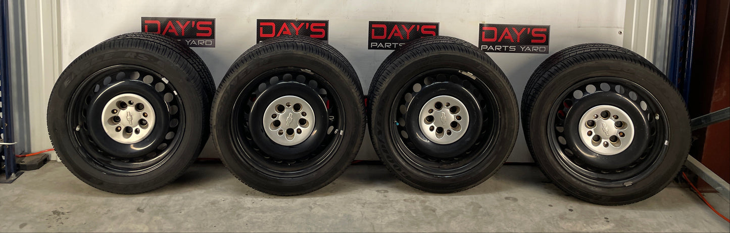 2013 Chevy Caprice PPV Wheel & Tire Set Goodyear Eagle 235/50R18 - Day's Parts Yard
