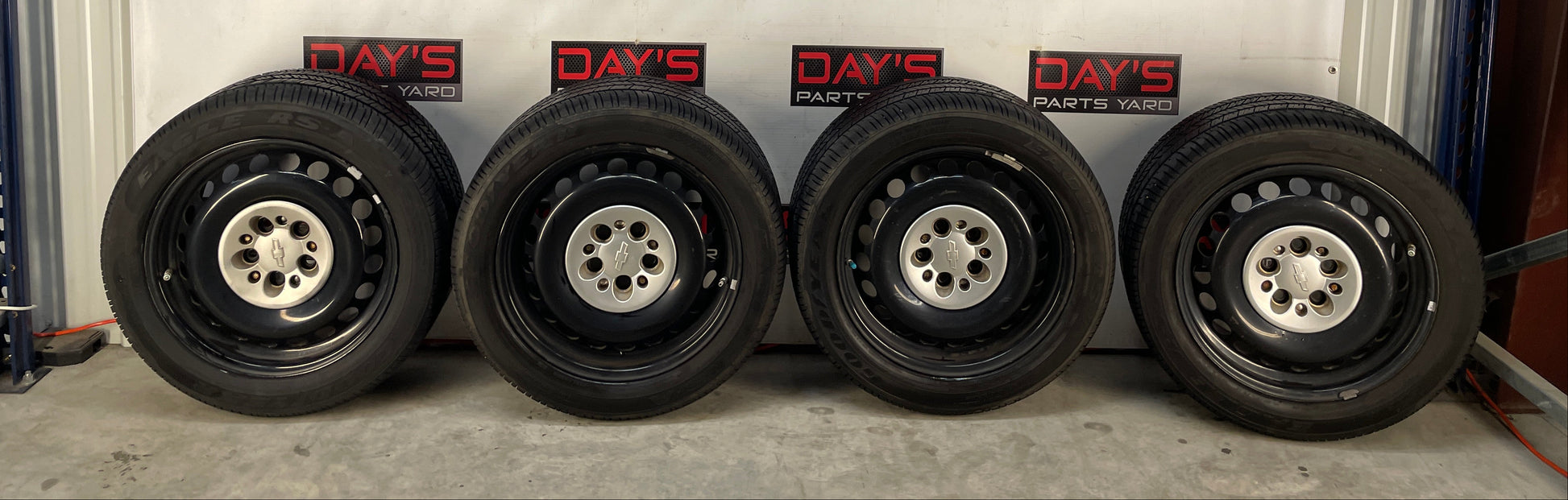 2013 Chevy Caprice PPV Wheel & Tire Set Goodyear Eagle 235/50R18 - Day's Parts Yard