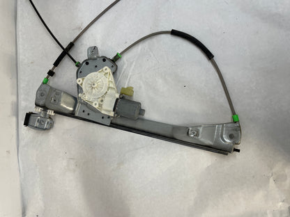 2013 Chevy Caprice PPV RH Passenger Front Window Regulator w/ Motor OEM