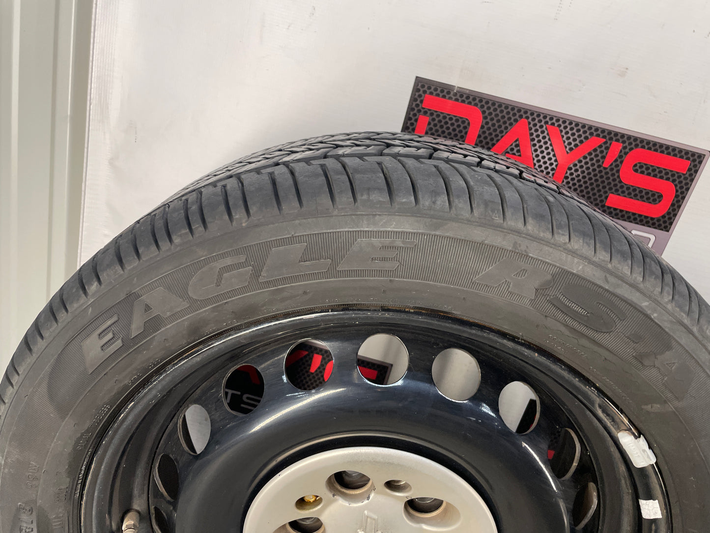 2013 Chevy Caprice PPV Wheel & Tire Set Goodyear Eagle 235/50R18 - Day's Parts Yard