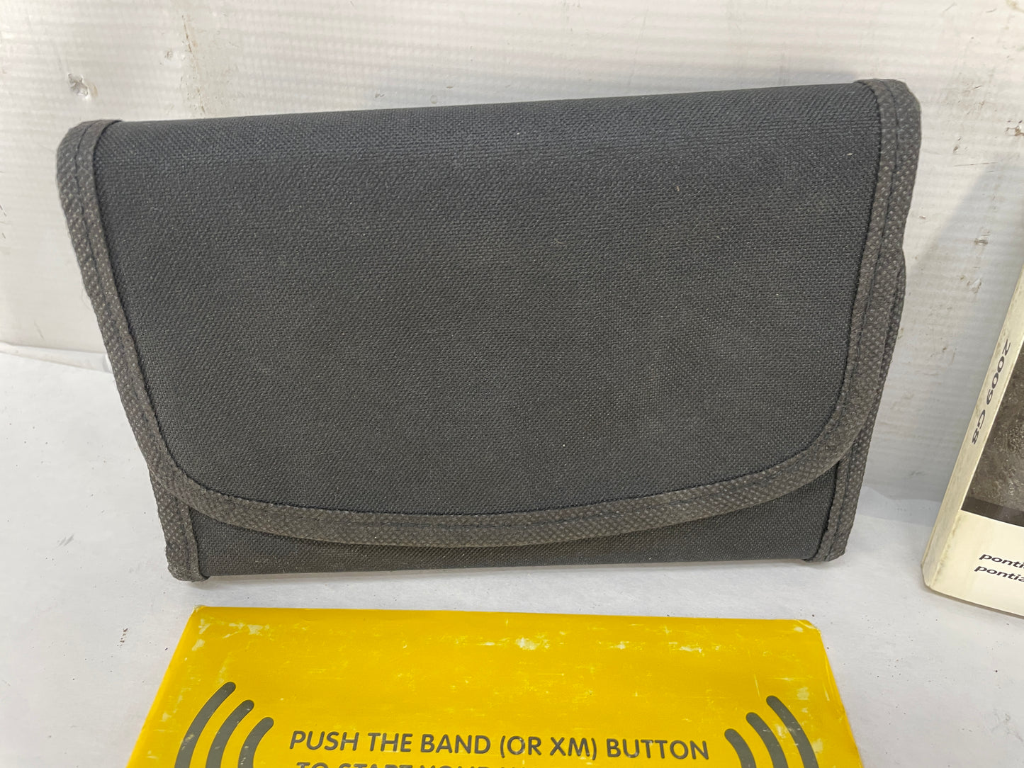 2009 Pontiac G8 GT Owners Manual Book Booklet OEM