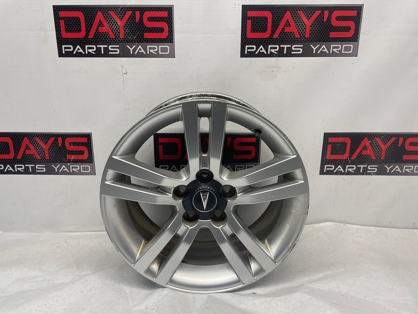 2008 Pontiac G8 Base Wheel 18X8 OEM - Day's Parts Yard