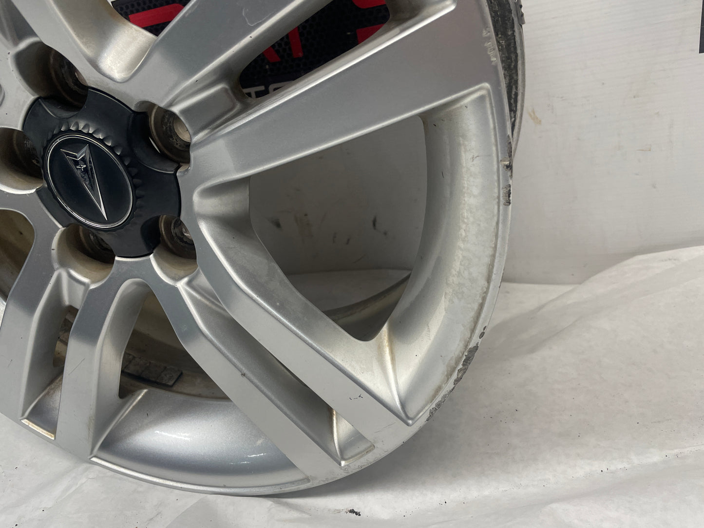 2008 Pontiac G8 Base Wheel 18X8 OEM - Day's Parts Yard