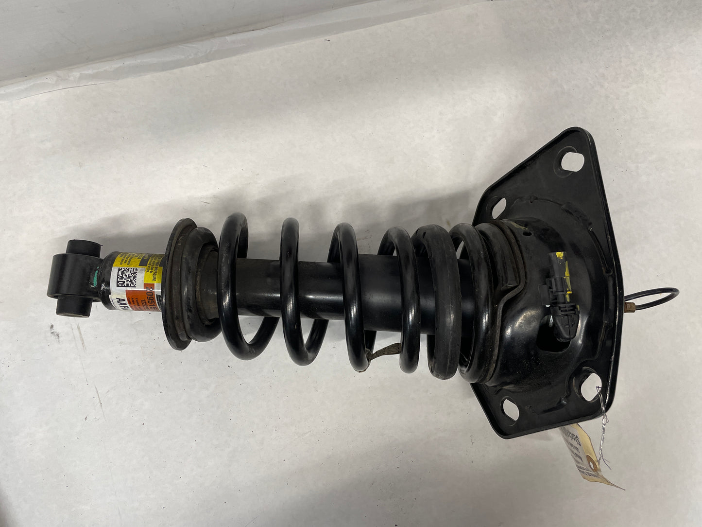 2013 Chevy Camaro ZL1 RH Passenger Rear Magnetic Ride Struts Shocks Assembly OEM
