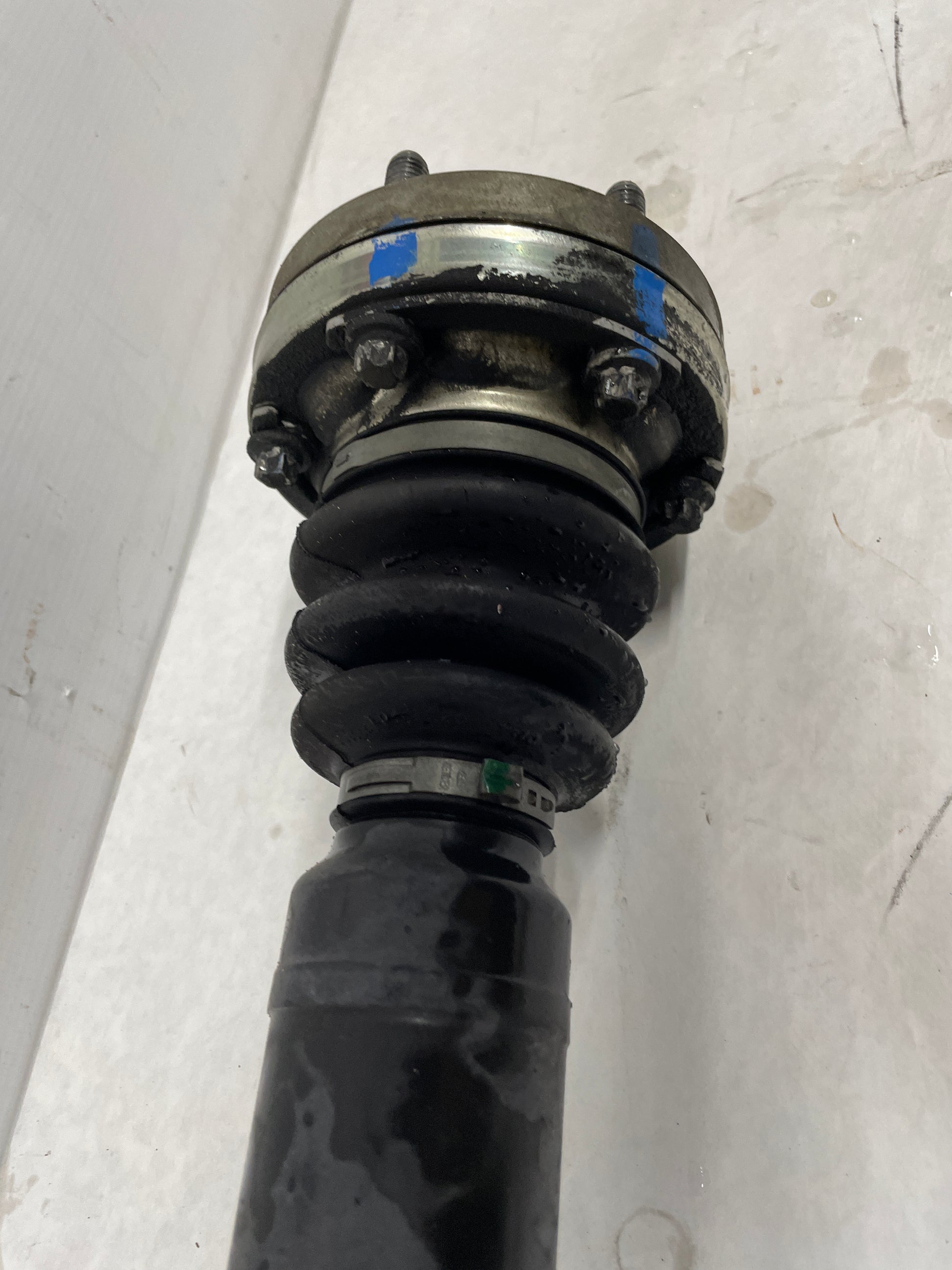 2017 Cadillac CTS-V LH Driver Rear CV Axle Half Shaft OEM - Day's Parts Yard