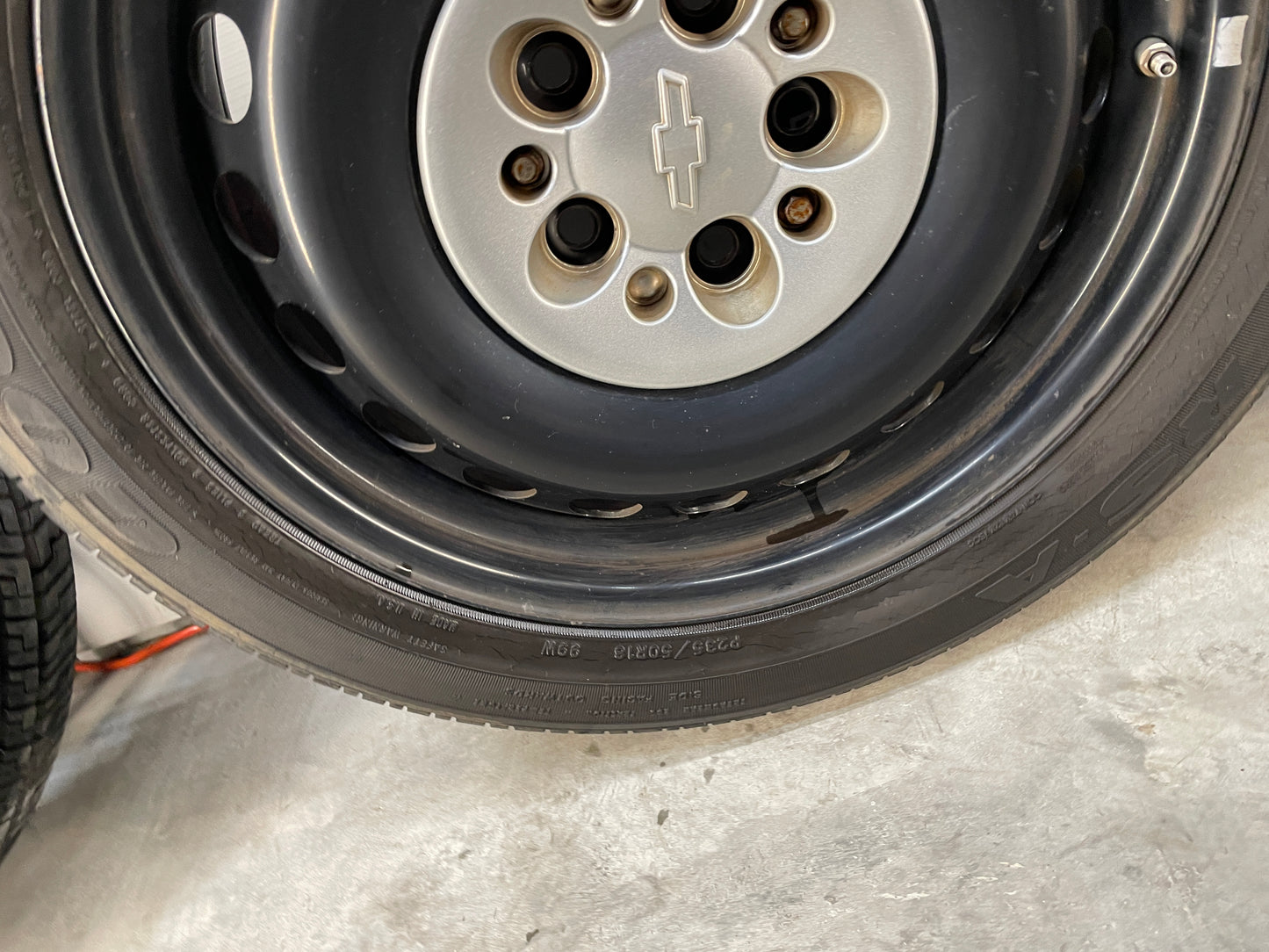 2013 Chevy Caprice PPV Wheel & Tire Set Goodyear Eagle 235/50R18 - Day's Parts Yard