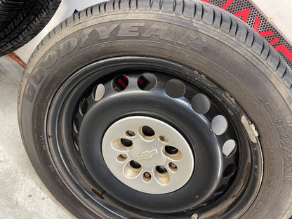 2013 Chevy Caprice PPV Wheel & Tire Set Goodyear Eagle 235/50R18 - Day's Parts Yard