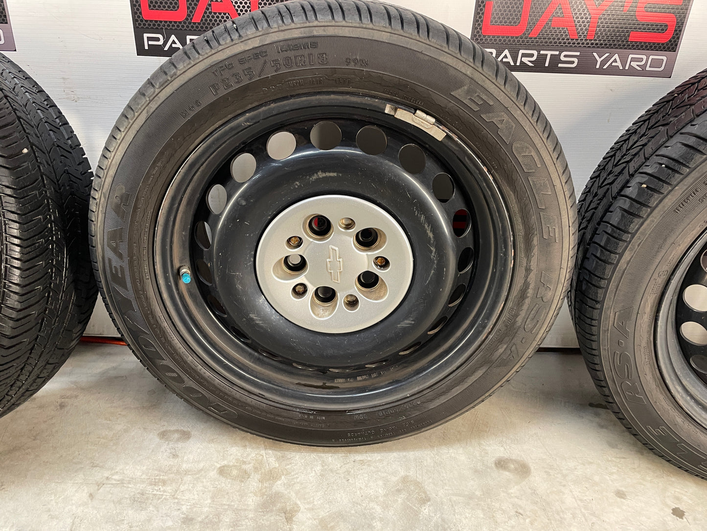 2013 Chevy Caprice PPV Wheel & Tire Set Goodyear Eagle 235/50R18 - Day's Parts Yard