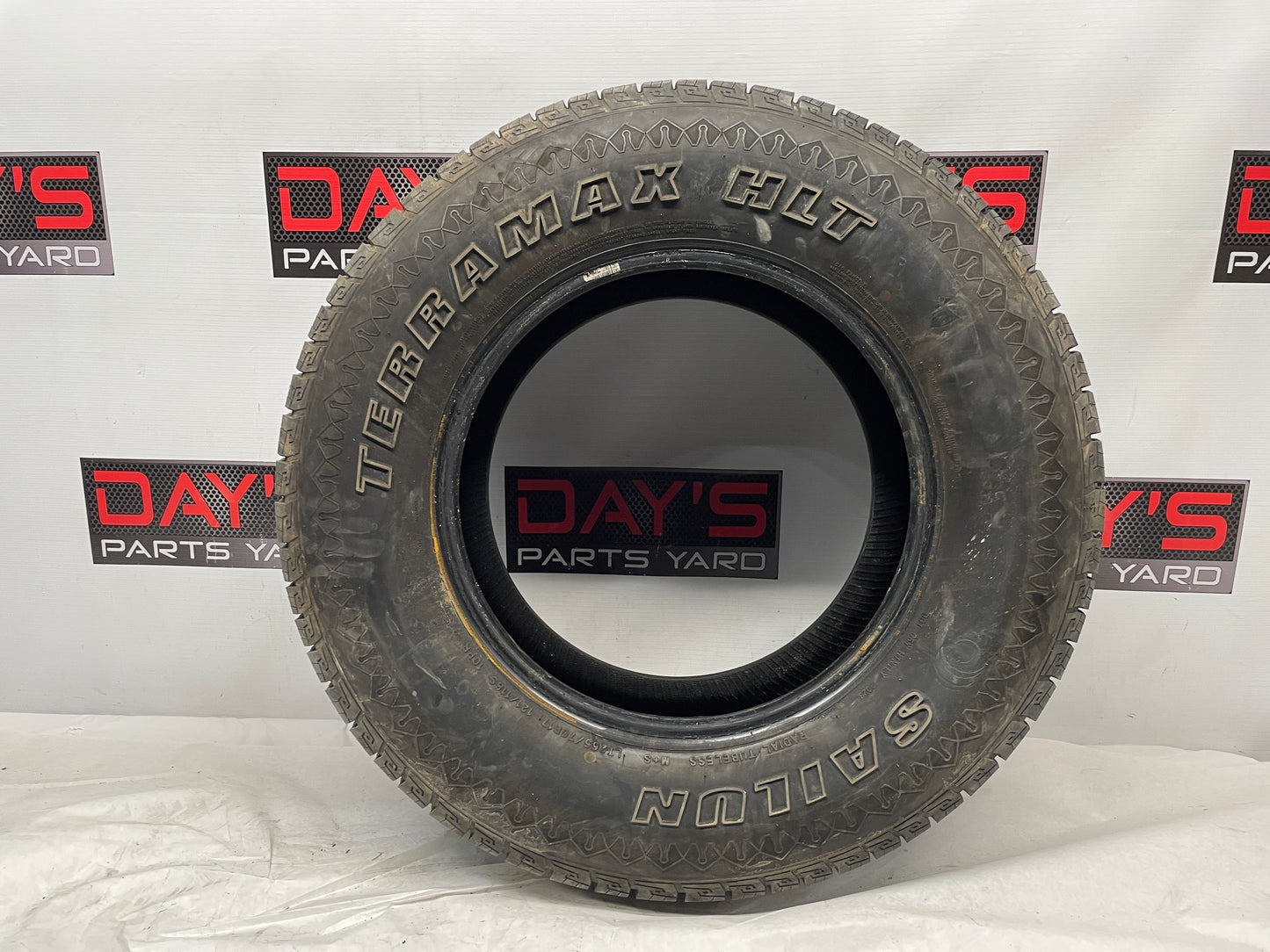 Continental Terrain Contact AT 285/45R22