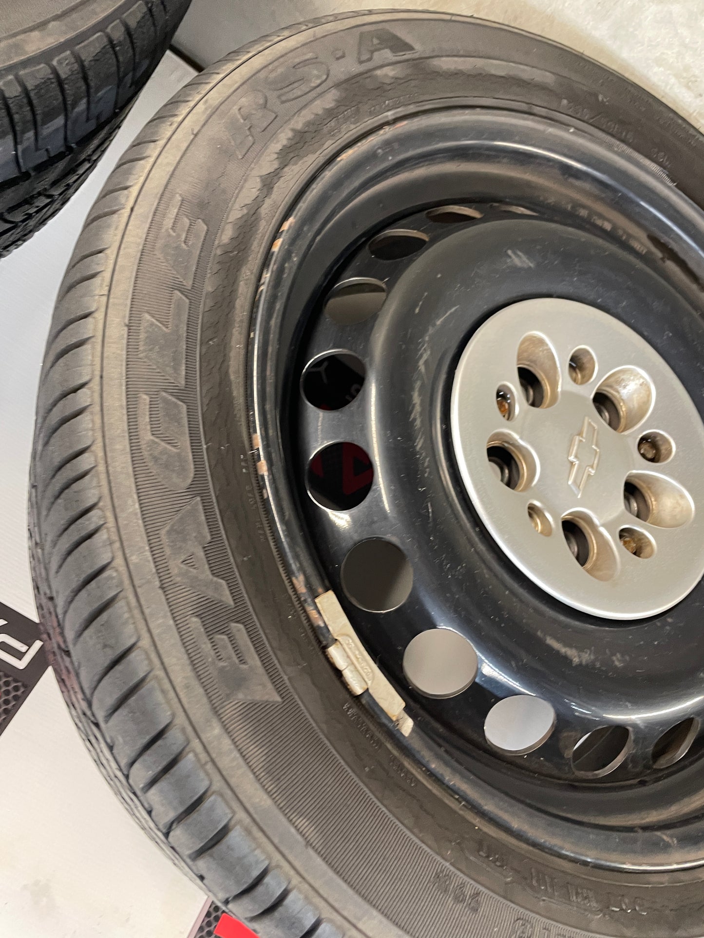 2013 Chevy Caprice PPV Wheel & Tire Set Goodyear Eagle 235/50R18 - Day's Parts Yard