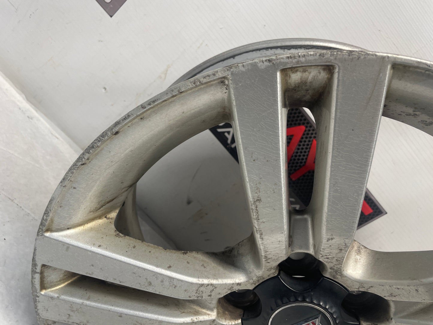 2008 Pontiac G8 Base Wheel 18X8 OEM - Day's Parts Yard