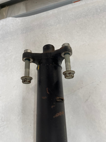 2013 Chevy Caprice PPV Drive Shaft Driveshaft Driveline Propeller Shaft OEM