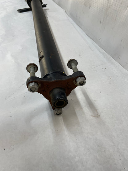 2013 Chevy Caprice PPV Drive Shaft Driveshaft Driveline Propeller Shaft OEM