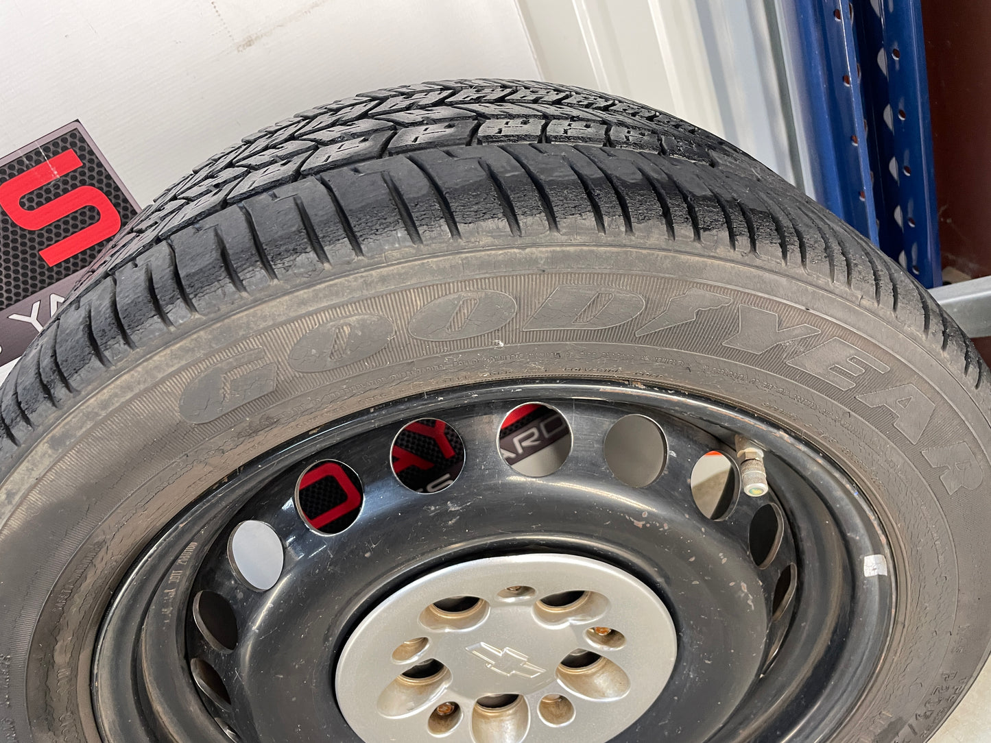 2013 Chevy Caprice PPV Wheel & Tire Set Goodyear Eagle 235/50R18 - Day's Parts Yard