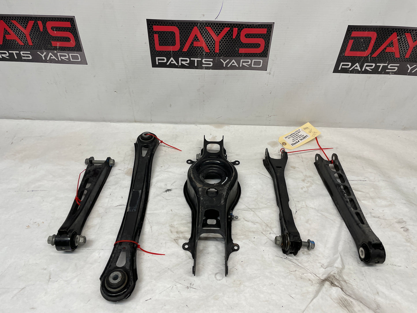 2017 Cadillac CTS-V Complete RH Passenger Rear Suspension Control Trailing Arms Links Rod  Set OEM - Day's Parts Yard