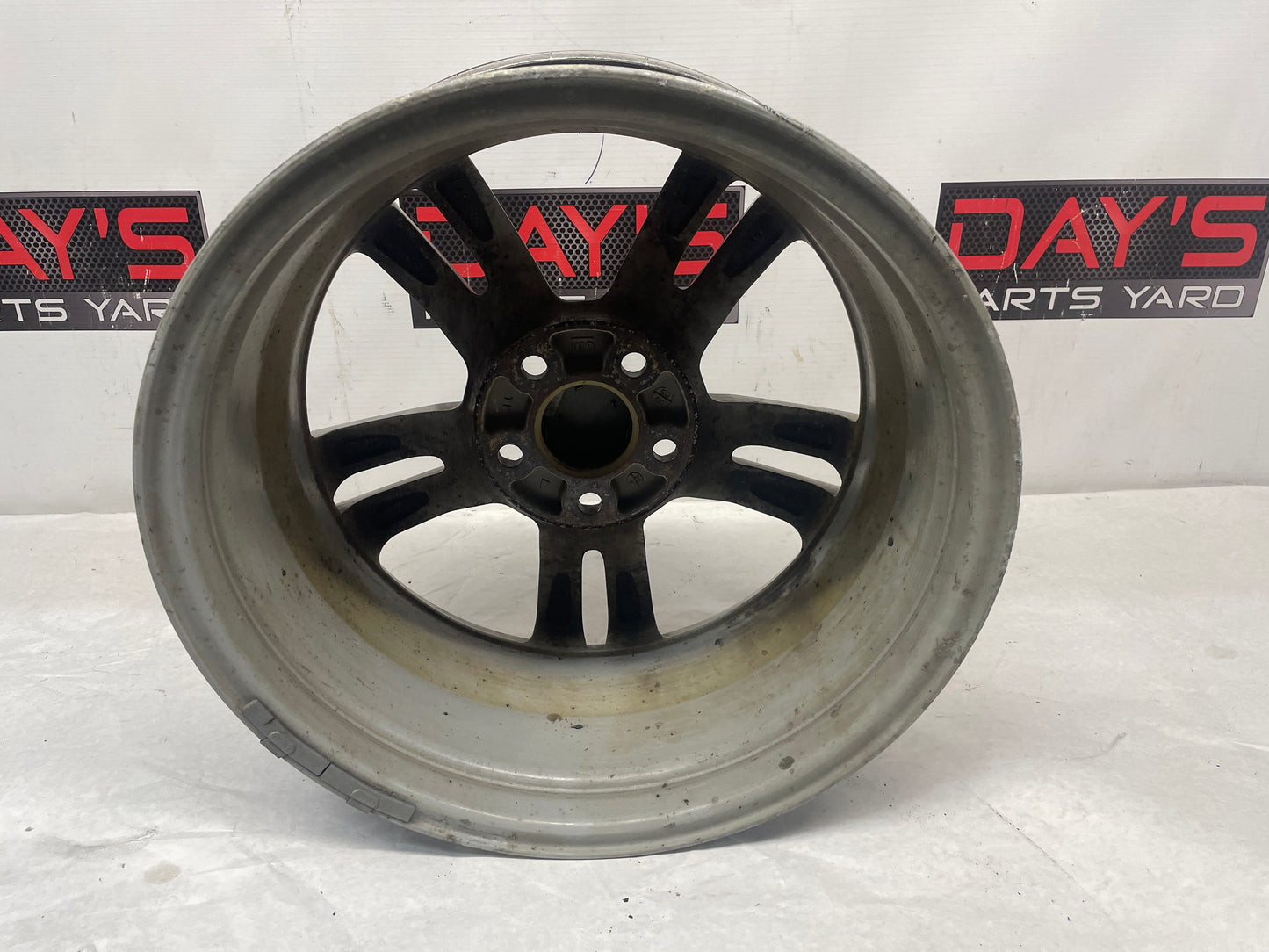 2008 Pontiac G8 Base Wheel 18X8 OEM - Day's Parts Yard