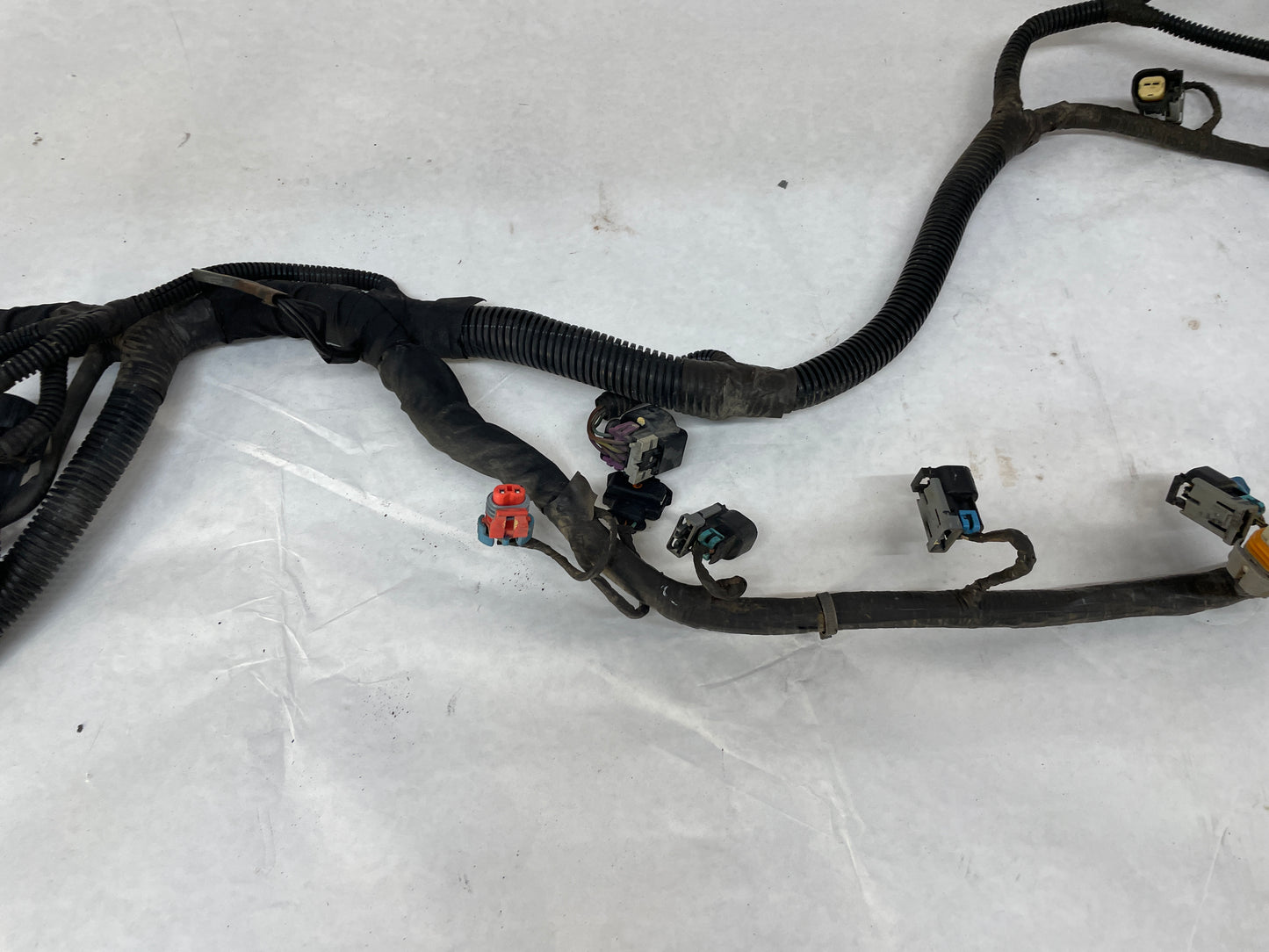 2013 Chevy Caprice PPV Engine Automatic Transmission Wire Wiring Harness OEM