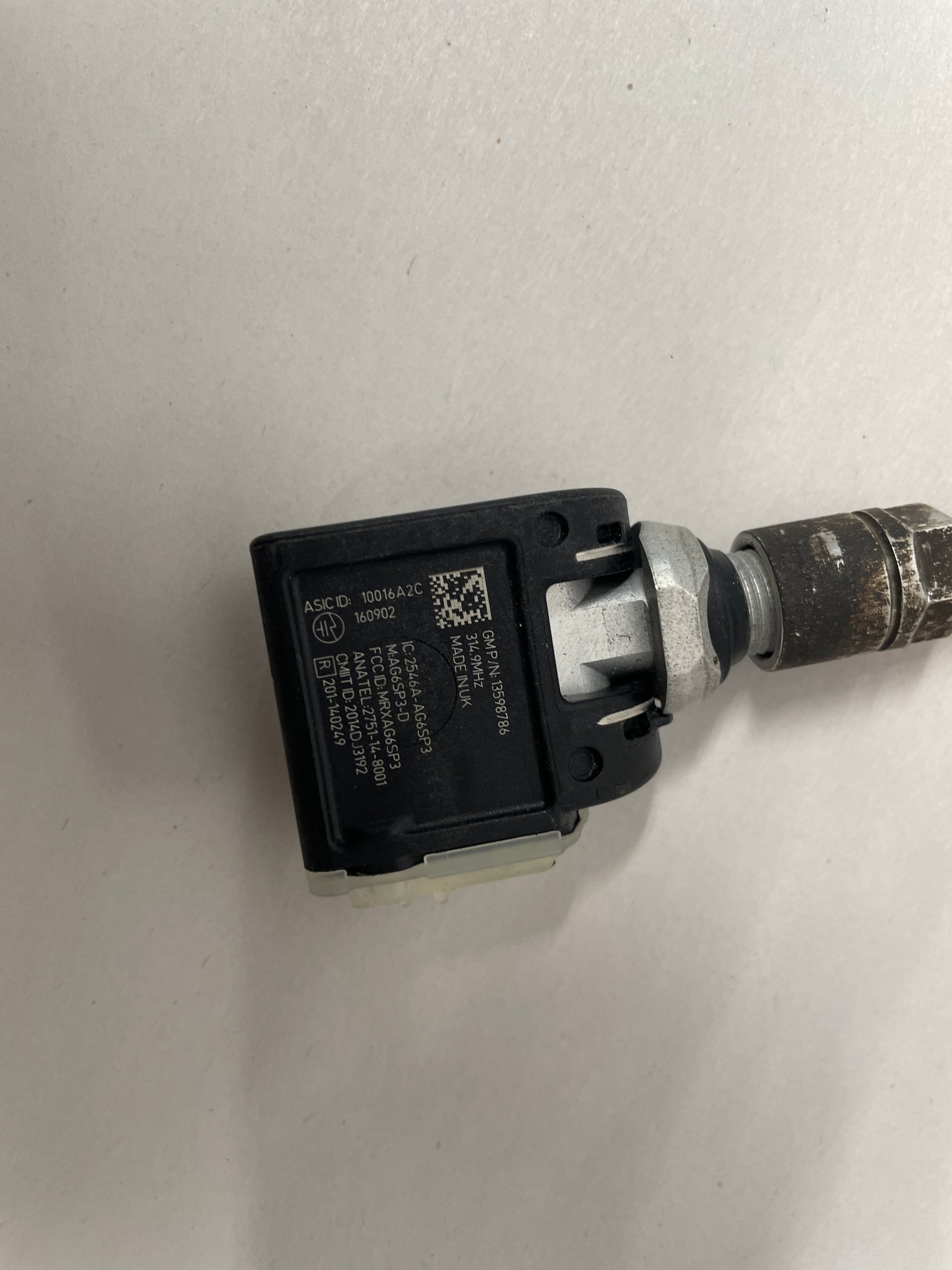 2014 Chevy SS Sedan Tire Pressure Sensor OEM - Day's Parts Yard