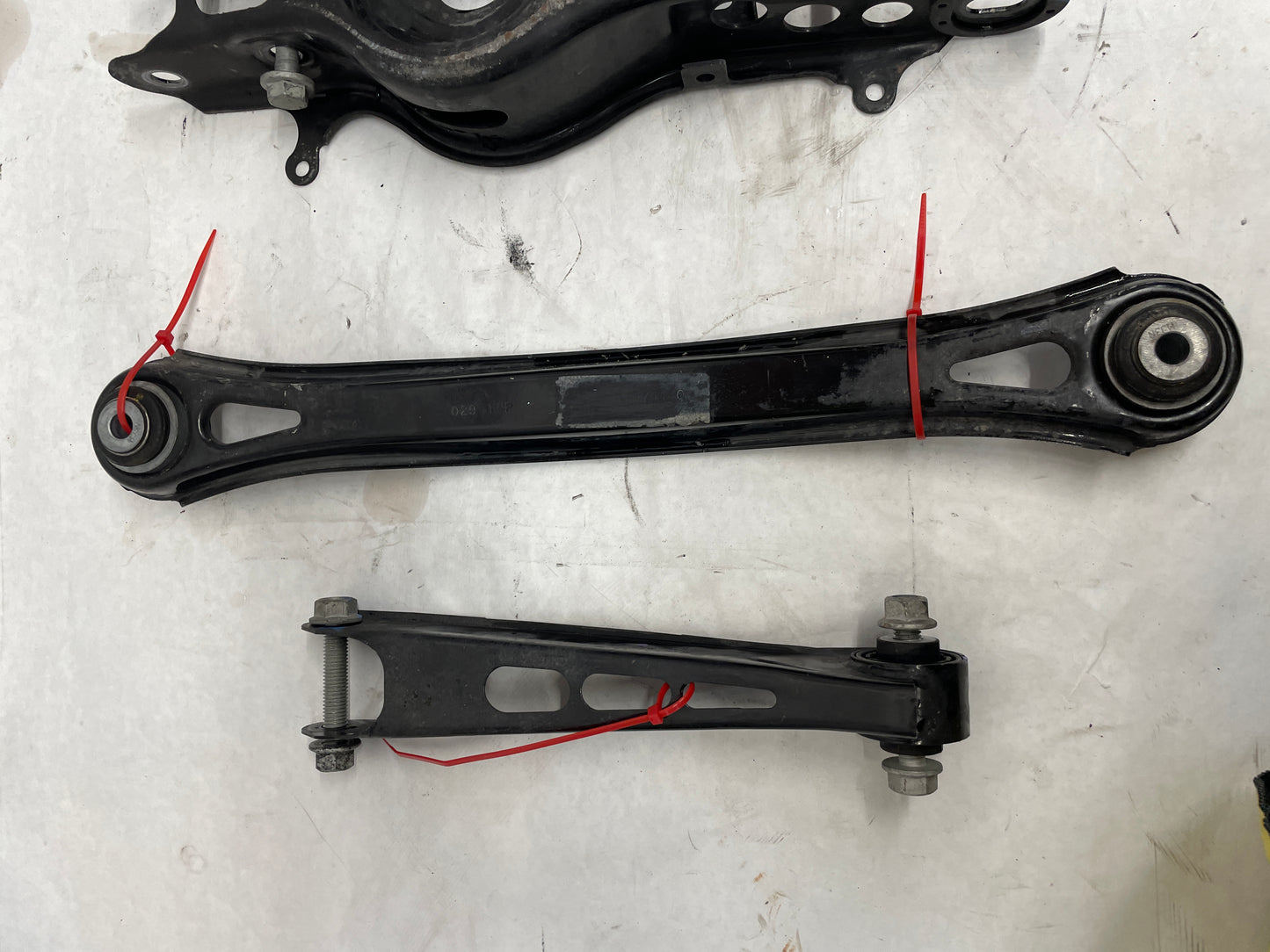 2017 Cadillac CTS-V Complete RH Passenger Rear Suspension Control Trailing Arms Links Rod  Set OEM - Day's Parts Yard
