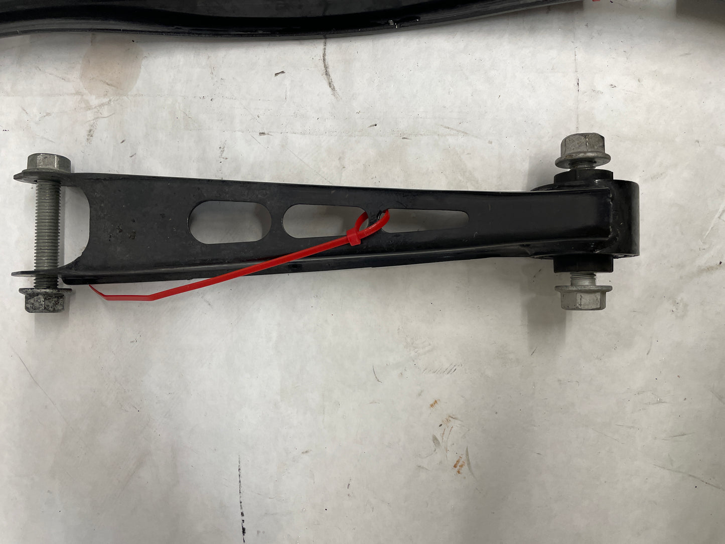 2017 Cadillac CTS-V Complete RH Passenger Rear Suspension Control Trailing Arms Links Rod  Set OEM - Day's Parts Yard