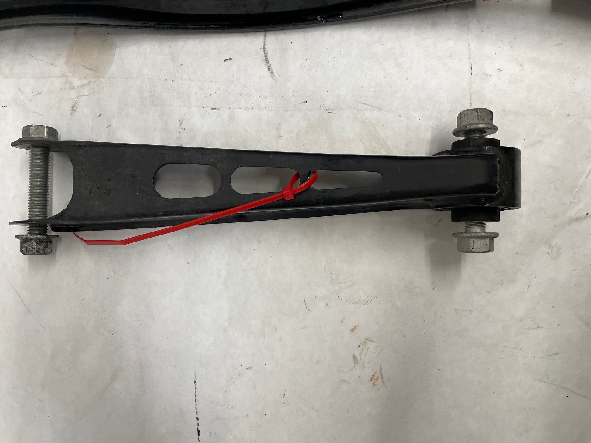 2017 Cadillac CTS-V Complete RH Passenger Rear Suspension Control Trailing Arms Links Rod  Set OEM - Day's Parts Yard