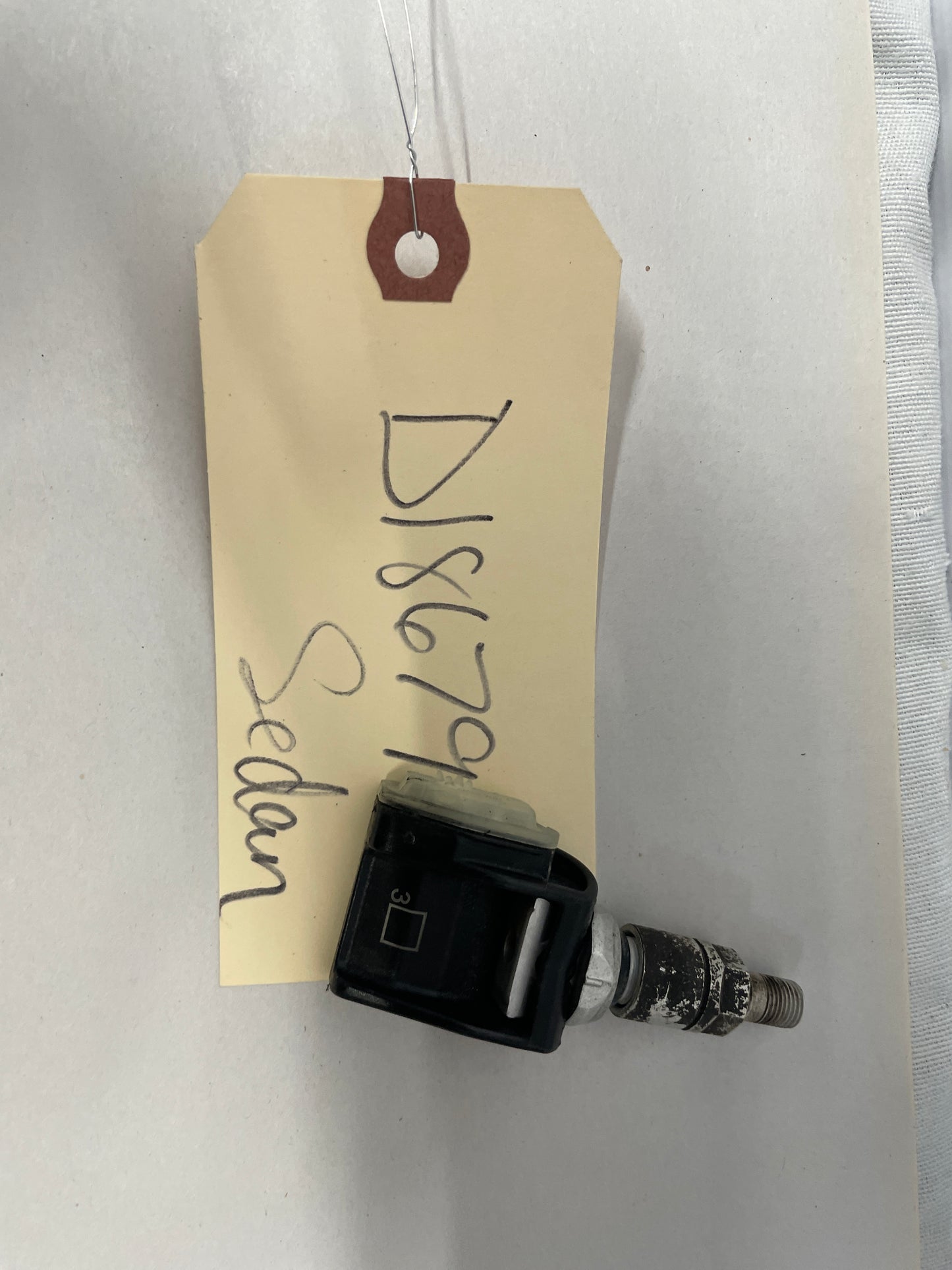 2014 Chevy SS Sedan Tire Pressure Sensor OEM - Day's Parts Yard