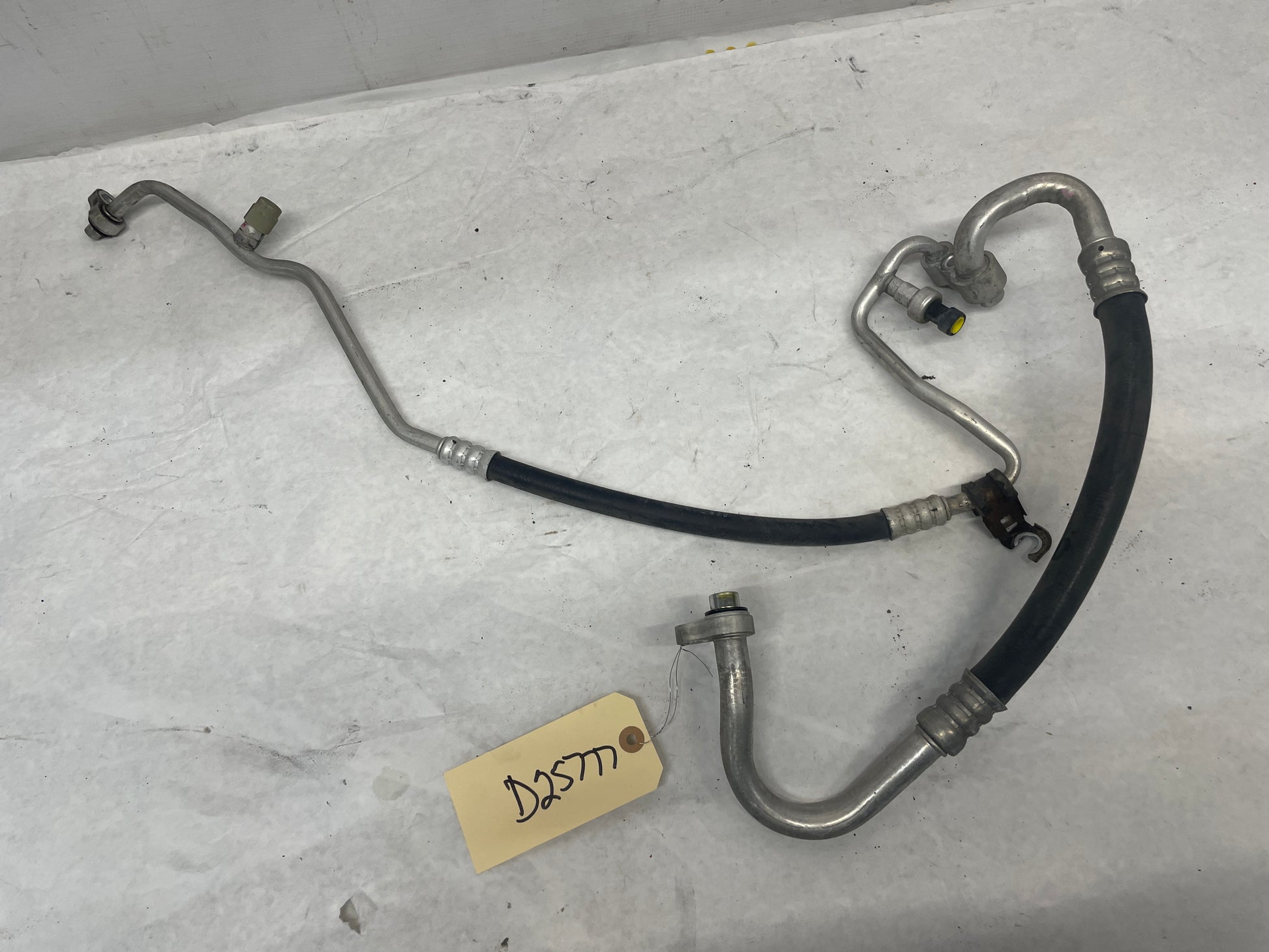 2008 Pontiac G8 Base AC Air Conditioner Compressor Manifold Line Hose Tube OEM - Day's Parts Yard