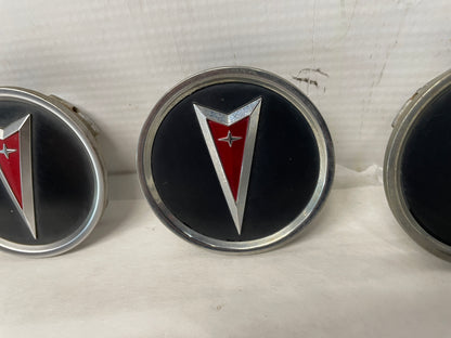 2005 Pontiac GTO Wheel Center Cap Set OEM - Day's Parts Yard
