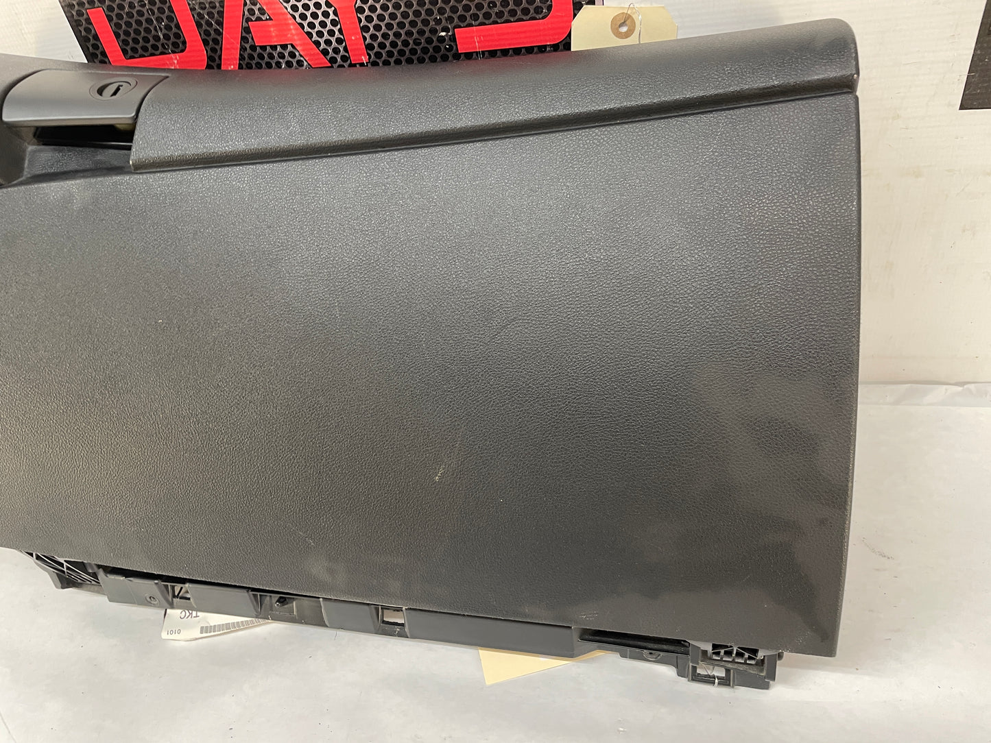 2009 Pontiac G8 GT Glove Box Dash Compartment OEM