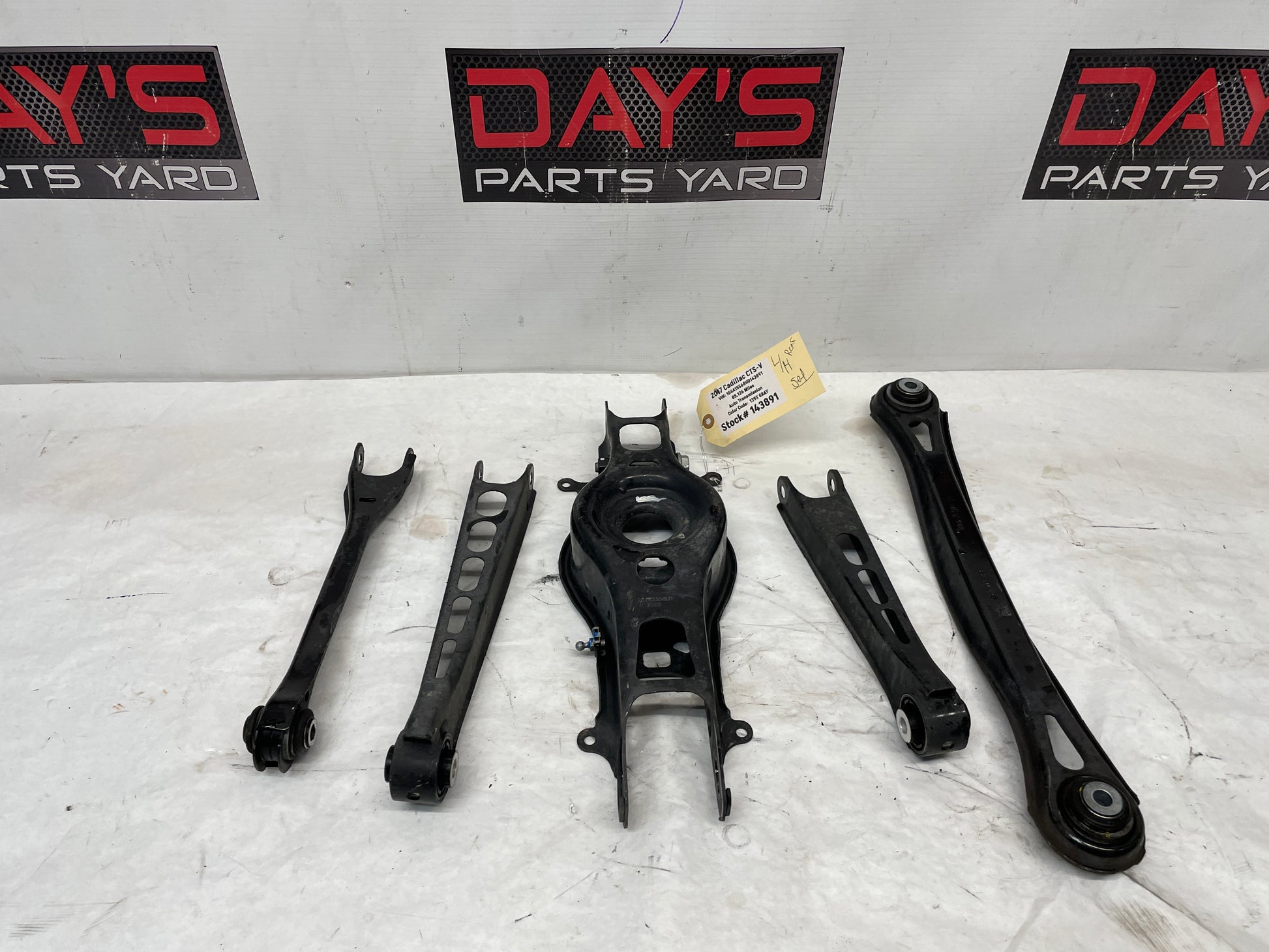 2017 Cadillac CTS-V LH Driver Rear Suspension Control Trailing Arms Rods Links Set OEM - Day's Parts Yard