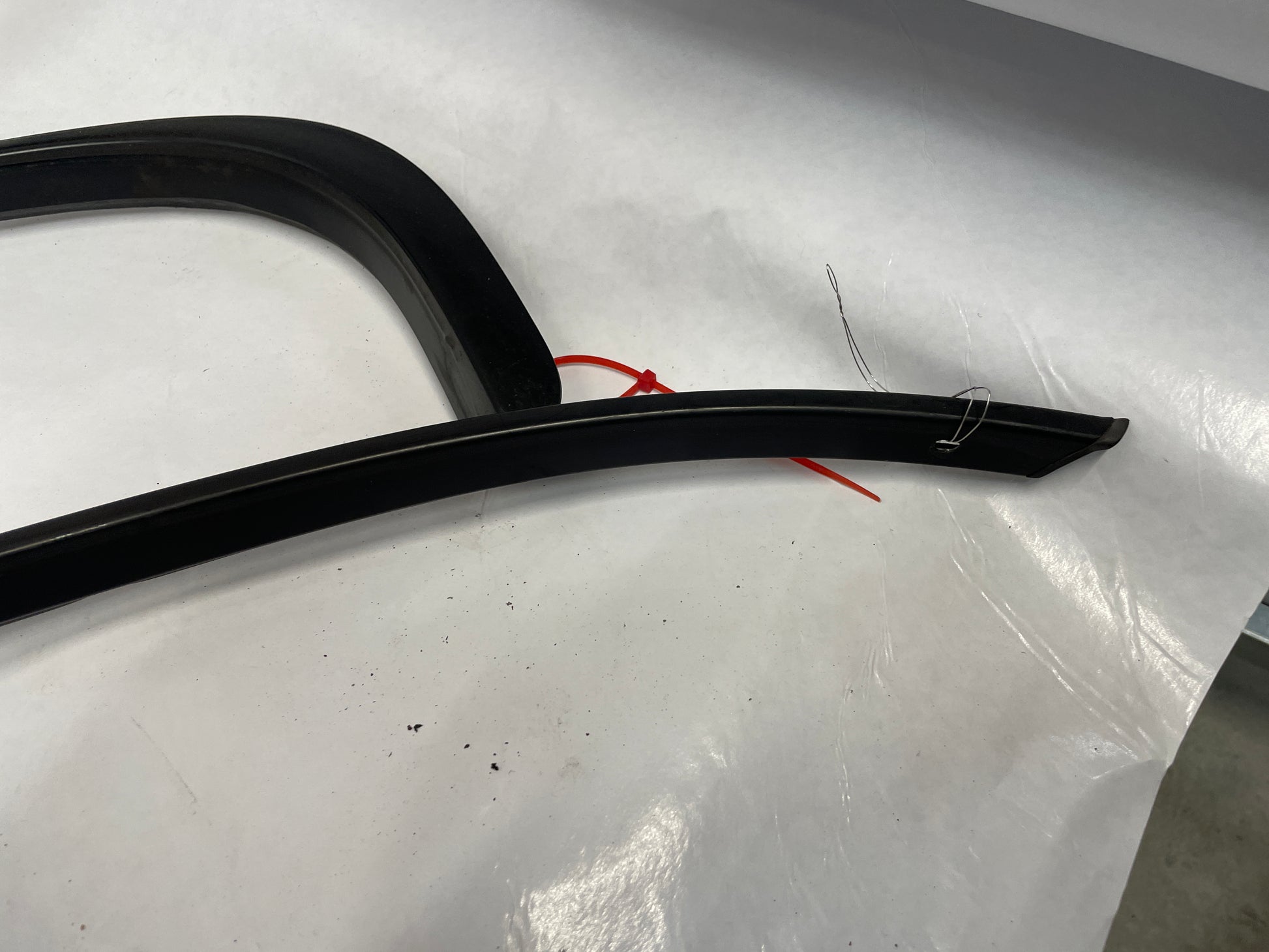 2016 Chevy SS Sedan Black Door Window Belt Molding Set w/ Gutter Drip Molding OEM - Day's Parts Yard