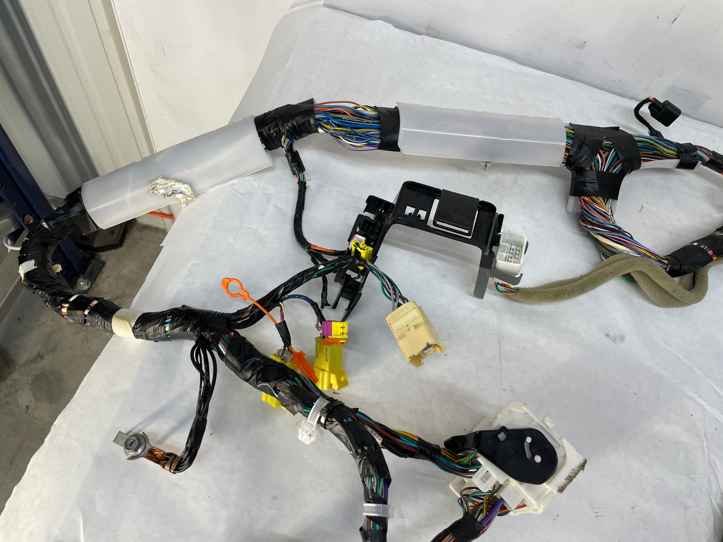 2009 Pontiac G8 GT Body Chassis Wire Wiring Harness OEM