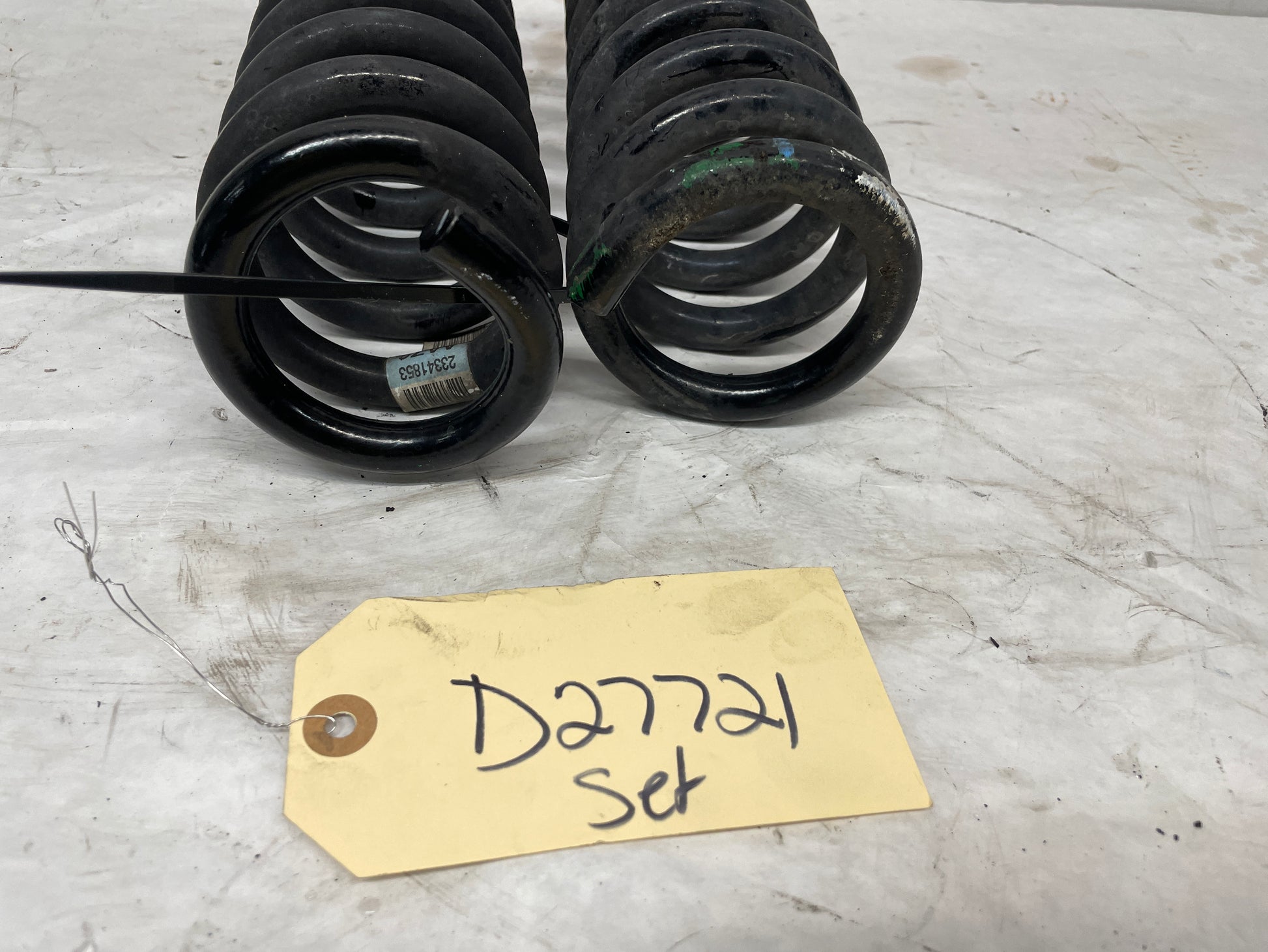 2017 Cadillac CTS-V Rear Suspension Coil Spring Set OEM - Day's Parts Yard